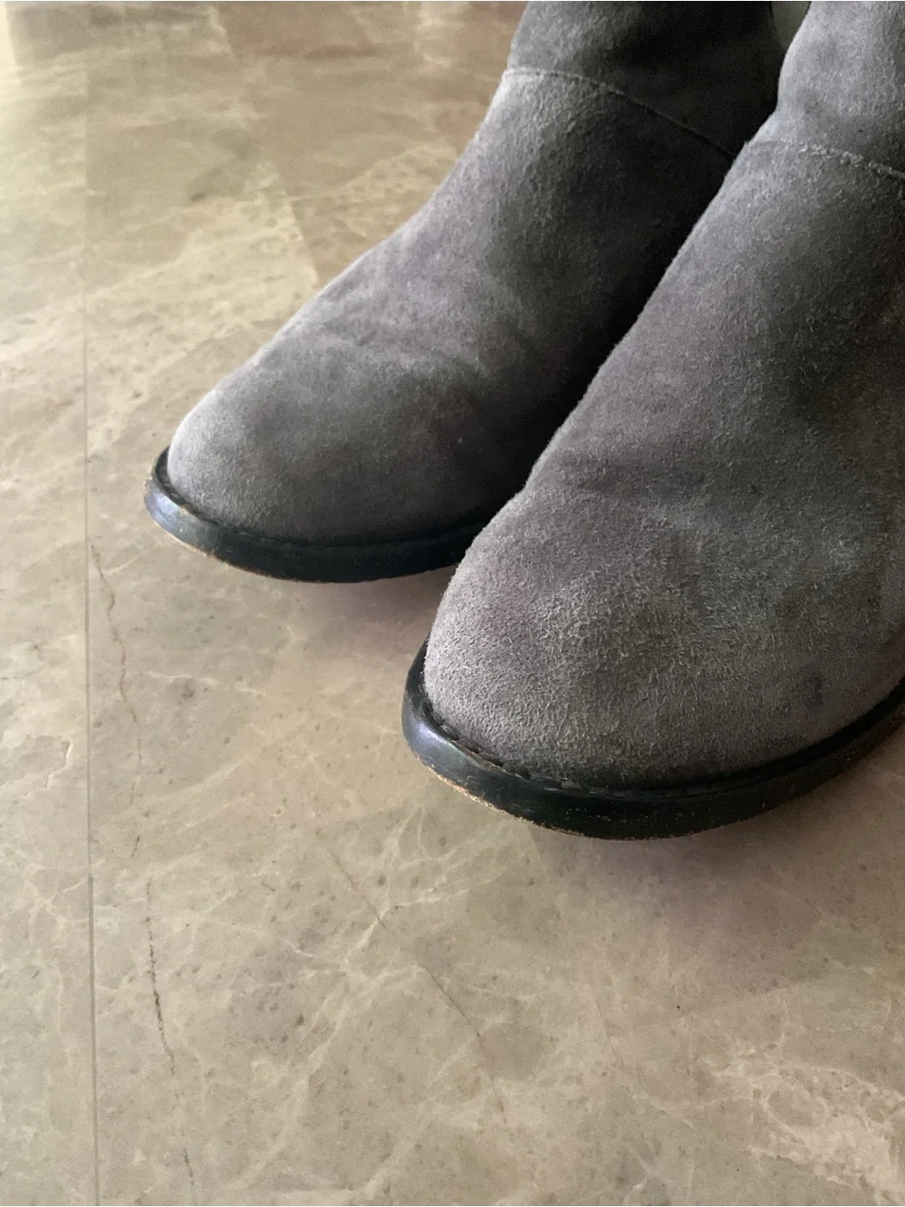 Eileen Fisher Grey Graphite Leaf Suede Ankle Boots Sz 7 Vero cuccio
